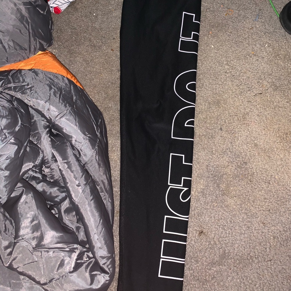 women’s nike xs leggings